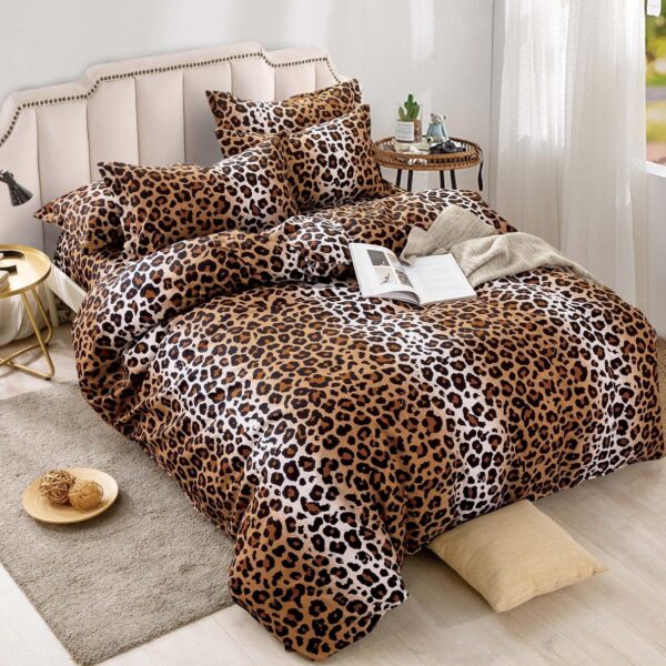 lenjerie cu elastic animal print