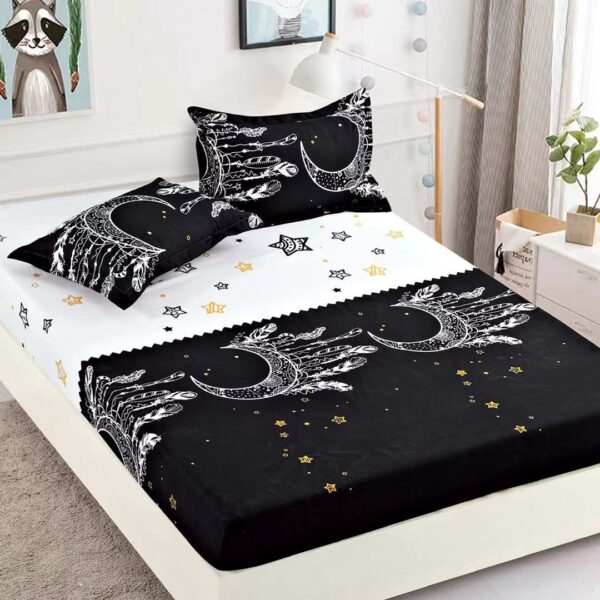 husa de pat alb negru cu ornamente si stelute