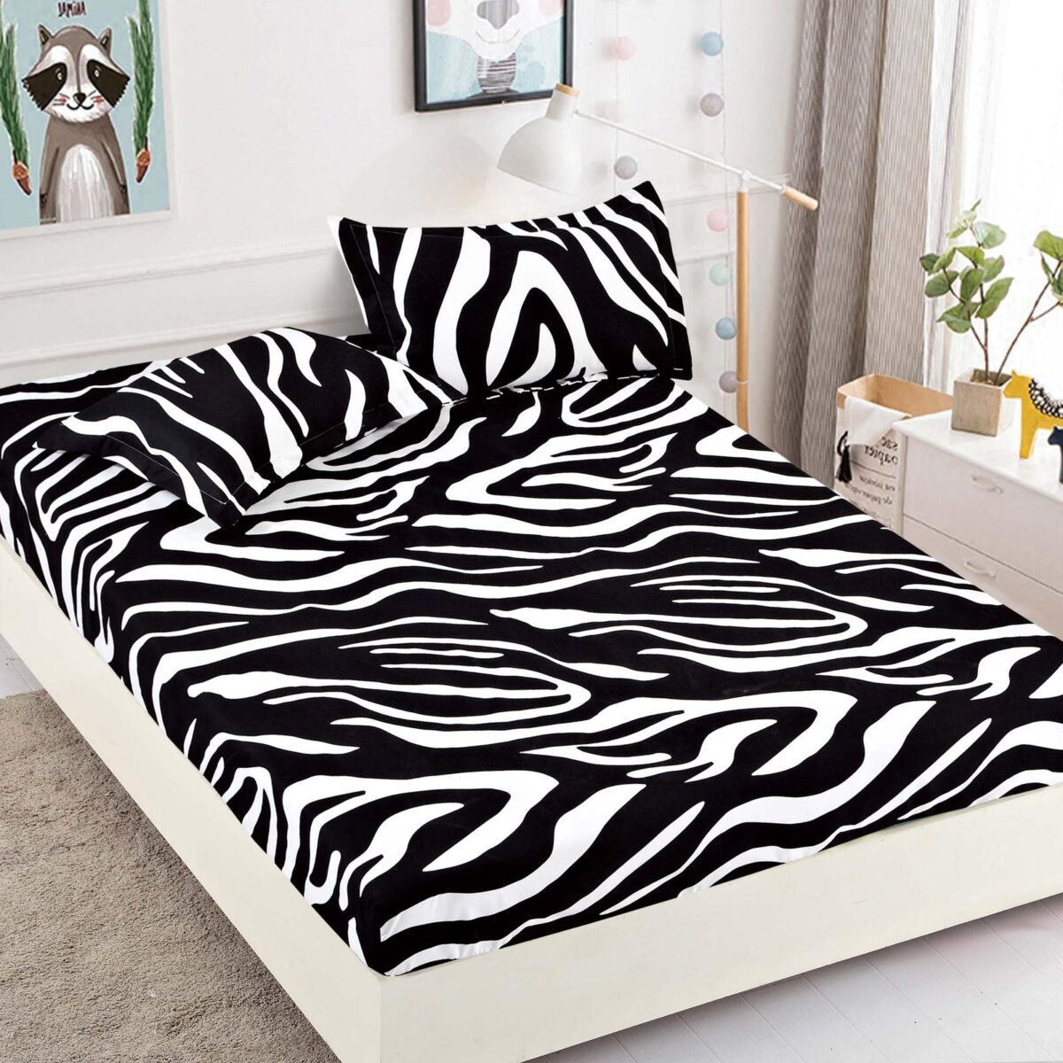 Husa de pat cu elastic model zebra