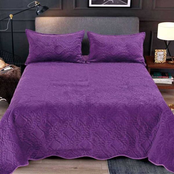 Cuvertura catifea violet