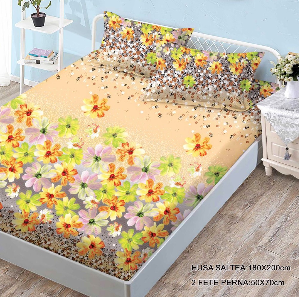 husa de pat finet cu 2 fete de perna cu flori multicolore