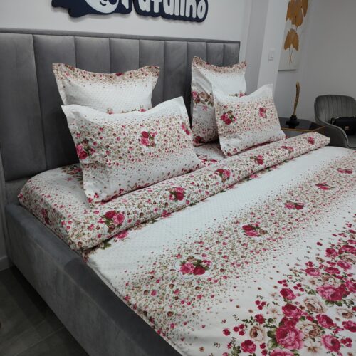 lenjerie de pat material finet alba cu floricele