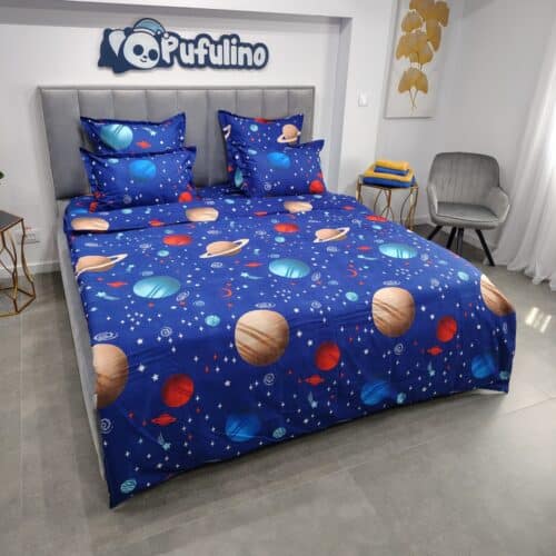 lenjerie de pat material finet cu planete