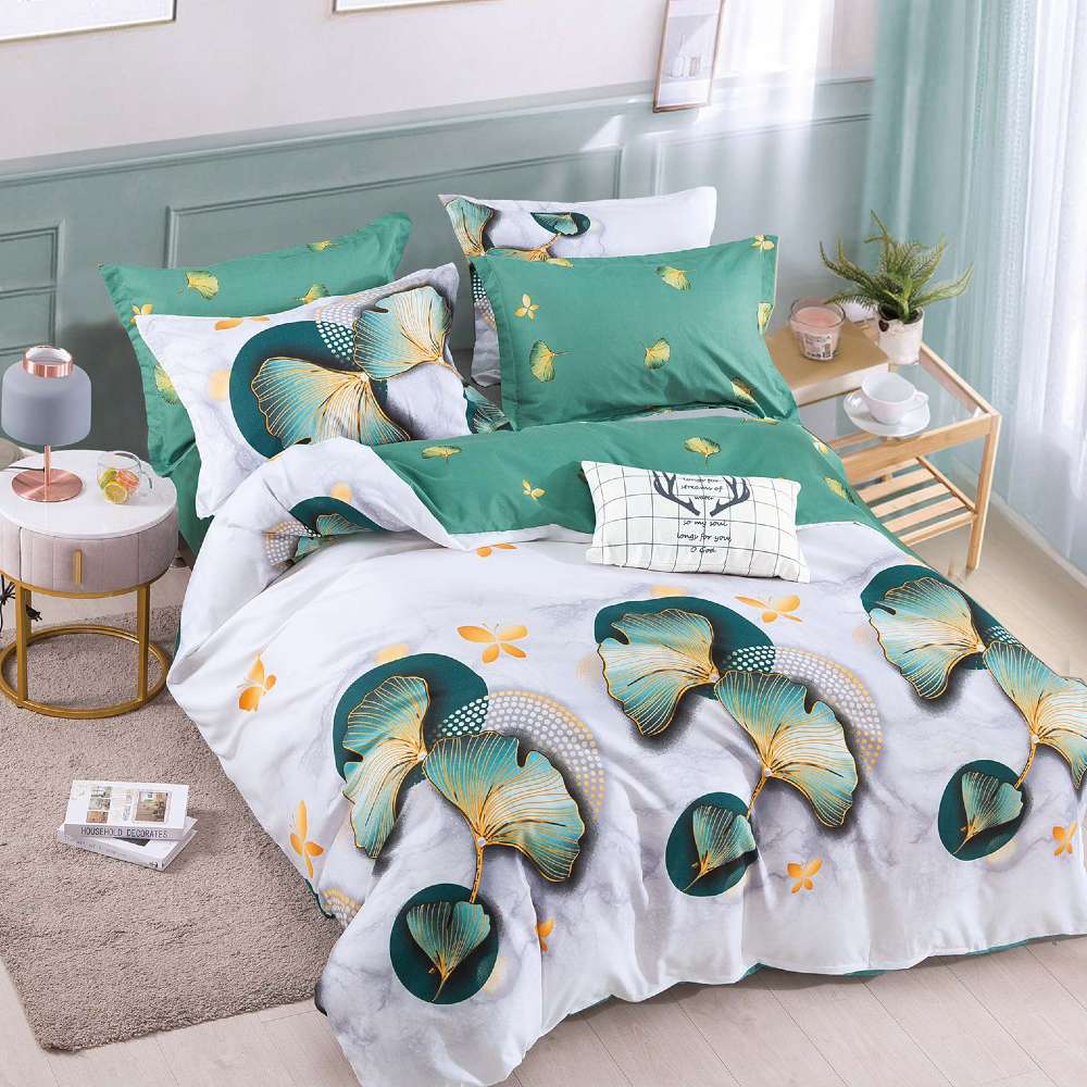 lenjerie de pat cu elastic alba cu flori verzi