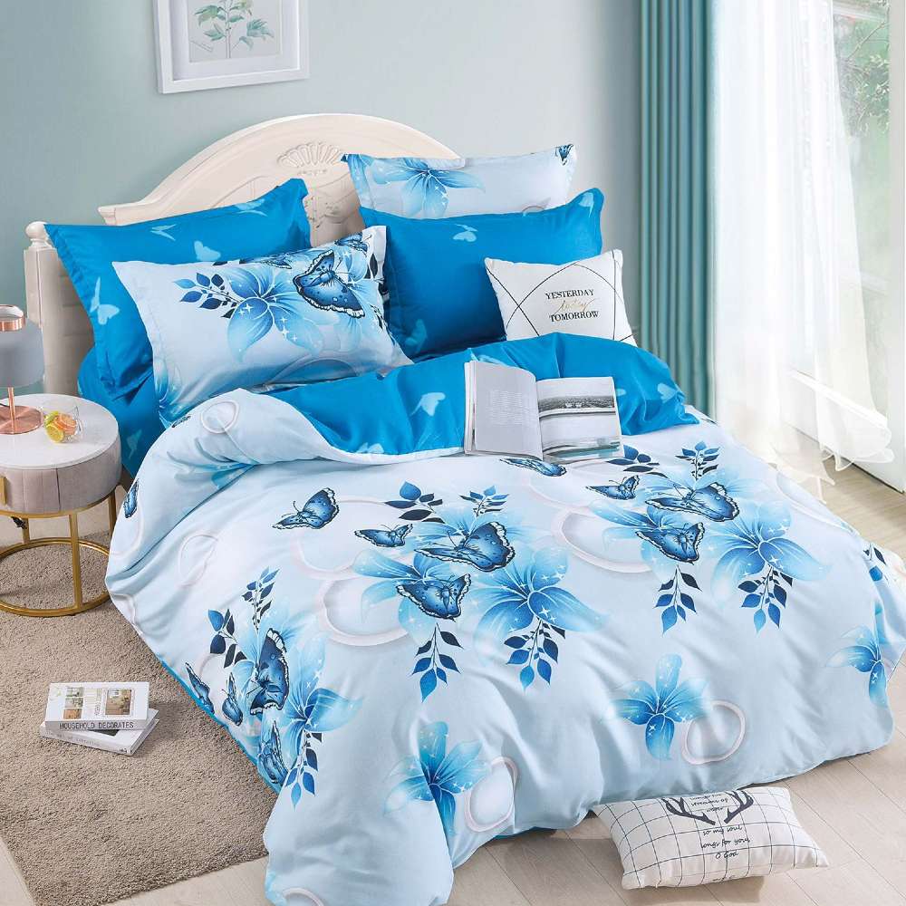 lenjerie de pat cu elastic alba cu fluturi albastri