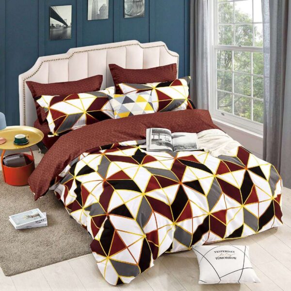 lenjerie de pat cu elastic maro cu forme geometrice