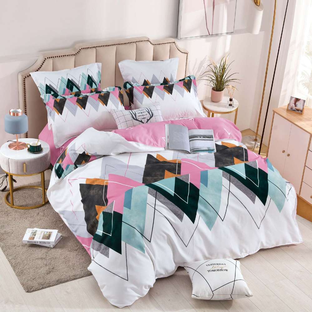 lenjerie de pat cu elastic roz cu alb