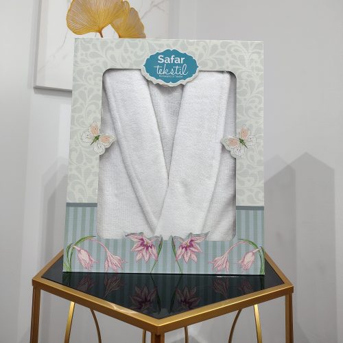 halat de baie cu guler alb