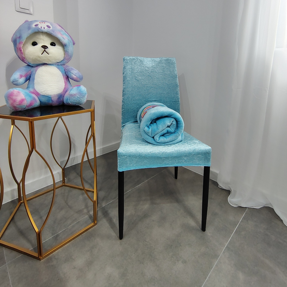 husa de scaun velvet albastra husa de scaun velvet albastra