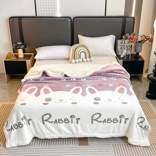 patura cu blanita iepure alb