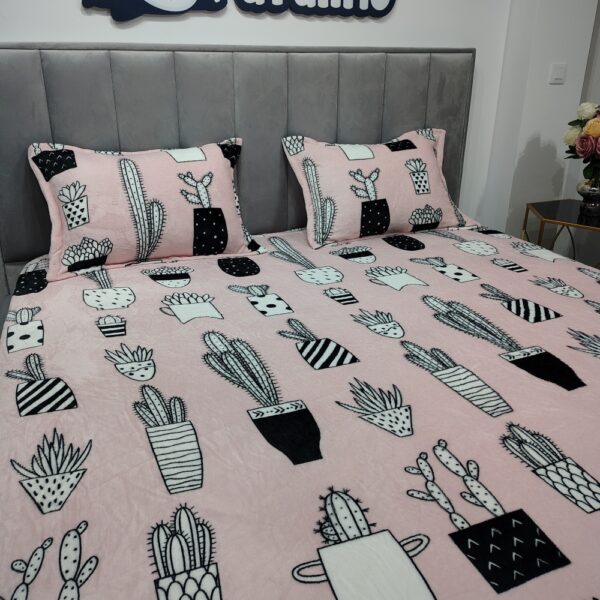 husa de pat cocolino roz cu cactus