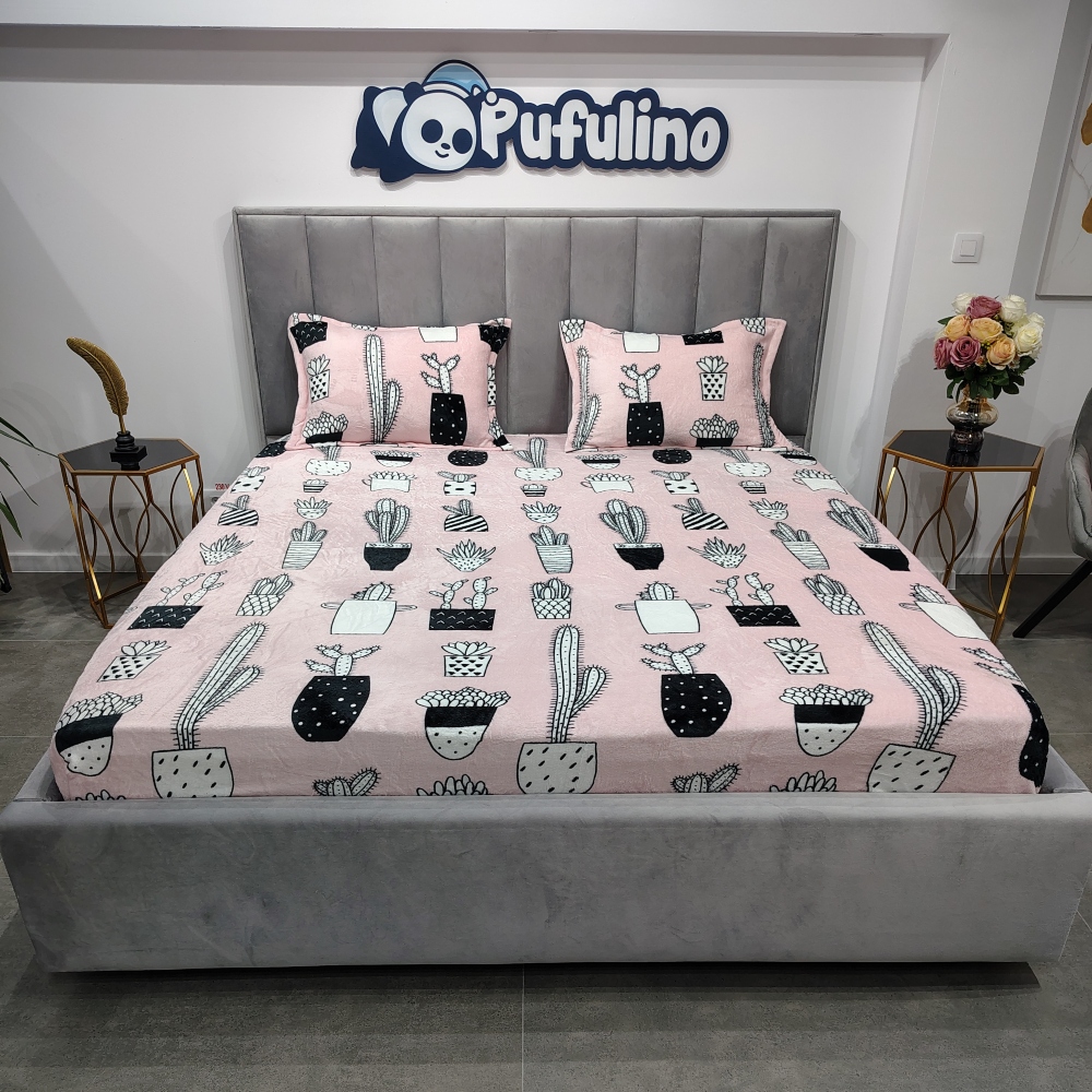 husa de pat cocolino roz cu cactus husa de pat cocolino roz cu cactus