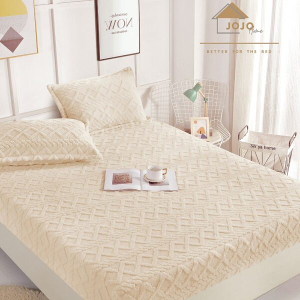 husa de pat cu elastic model cocolino tricot crem