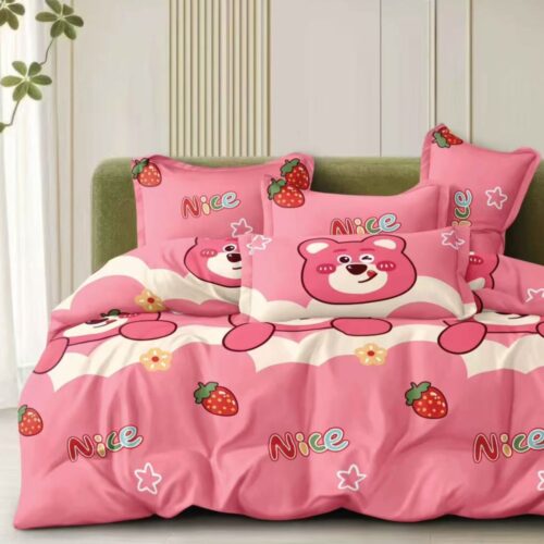 lenjerie de pat material satinat roz cu rusuleti