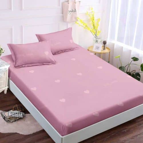 husa din finet roz cu inimioare