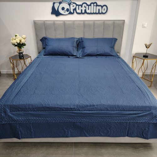 Cuvertura bleumarin cu broderie aplicata dimensiuni