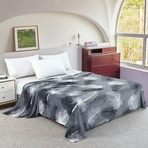 patura de pat gri cu pene