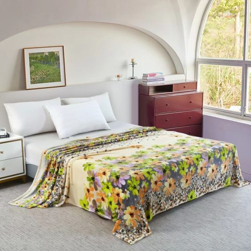 patura soft cu flori multicolore