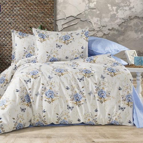 Lenjerie albastra cu trandafiri mari