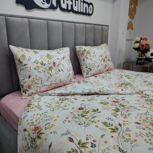 lenjerie de pat ranforce alba cu floricele roz