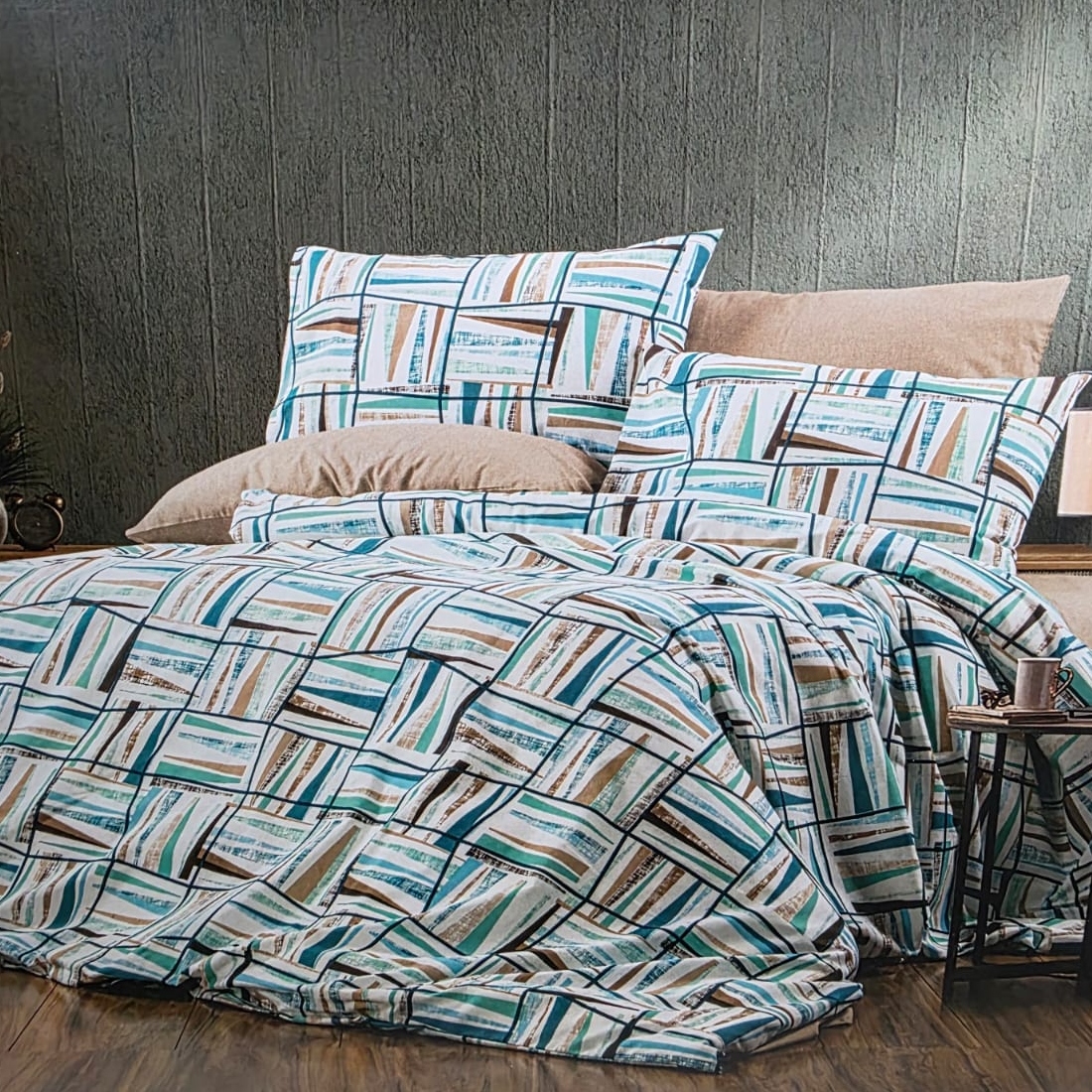 lenjerie multicolora dungi abstract lenjerie multicolora dungi abstract