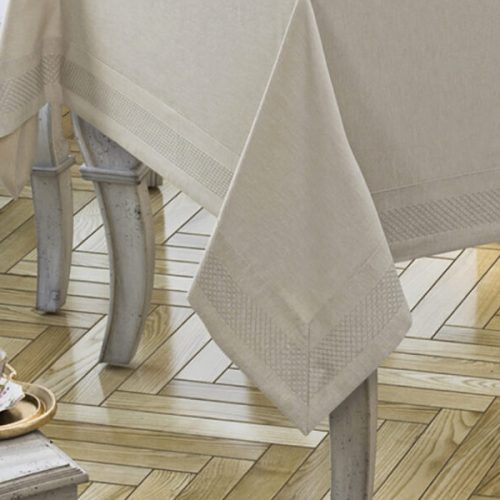 fata de masa honey bej cu servetele bordura