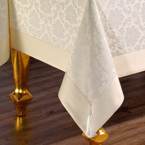 fata de masa policoton tabe culoarea crem aproape