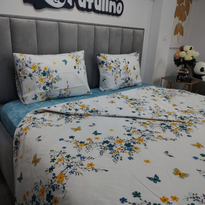 lenjerie de pat ranforcealba cu fluturasi