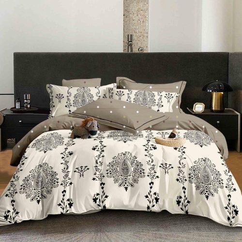 lenjerie crem cu ornamente maro