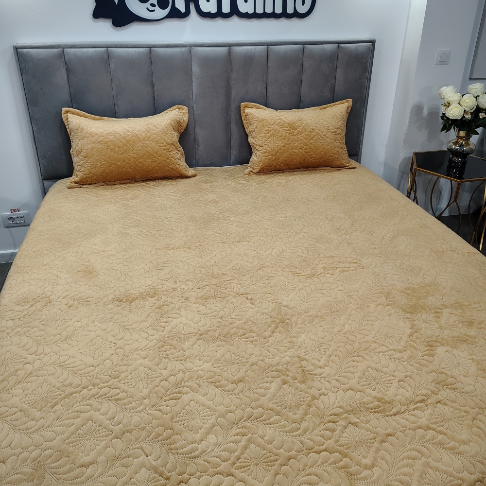 cuvertura de catifea east comfort bej (2) cuvertura de catifea east comfort bej