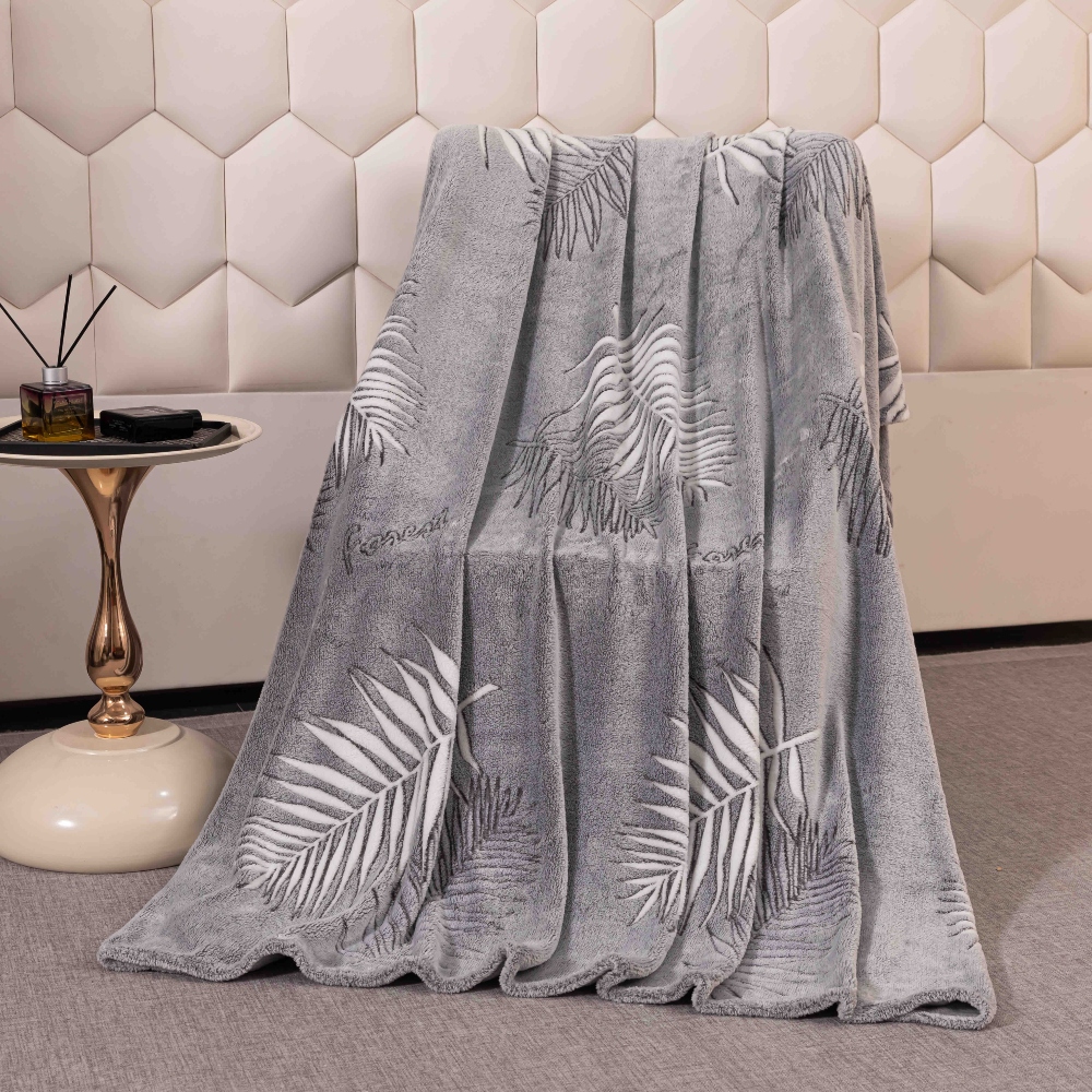 Patura Cocolino Grey Leafs pe scaun