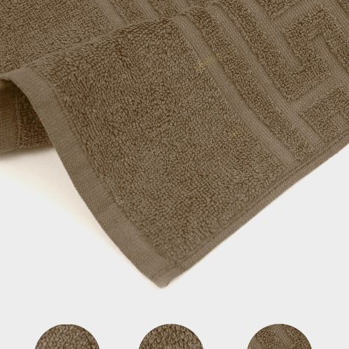 prosop grecesc cappuccino aproape