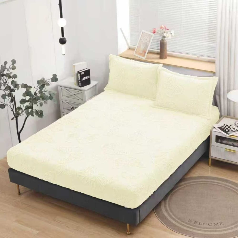 husa de pat cocolino model cu fluturasi crem