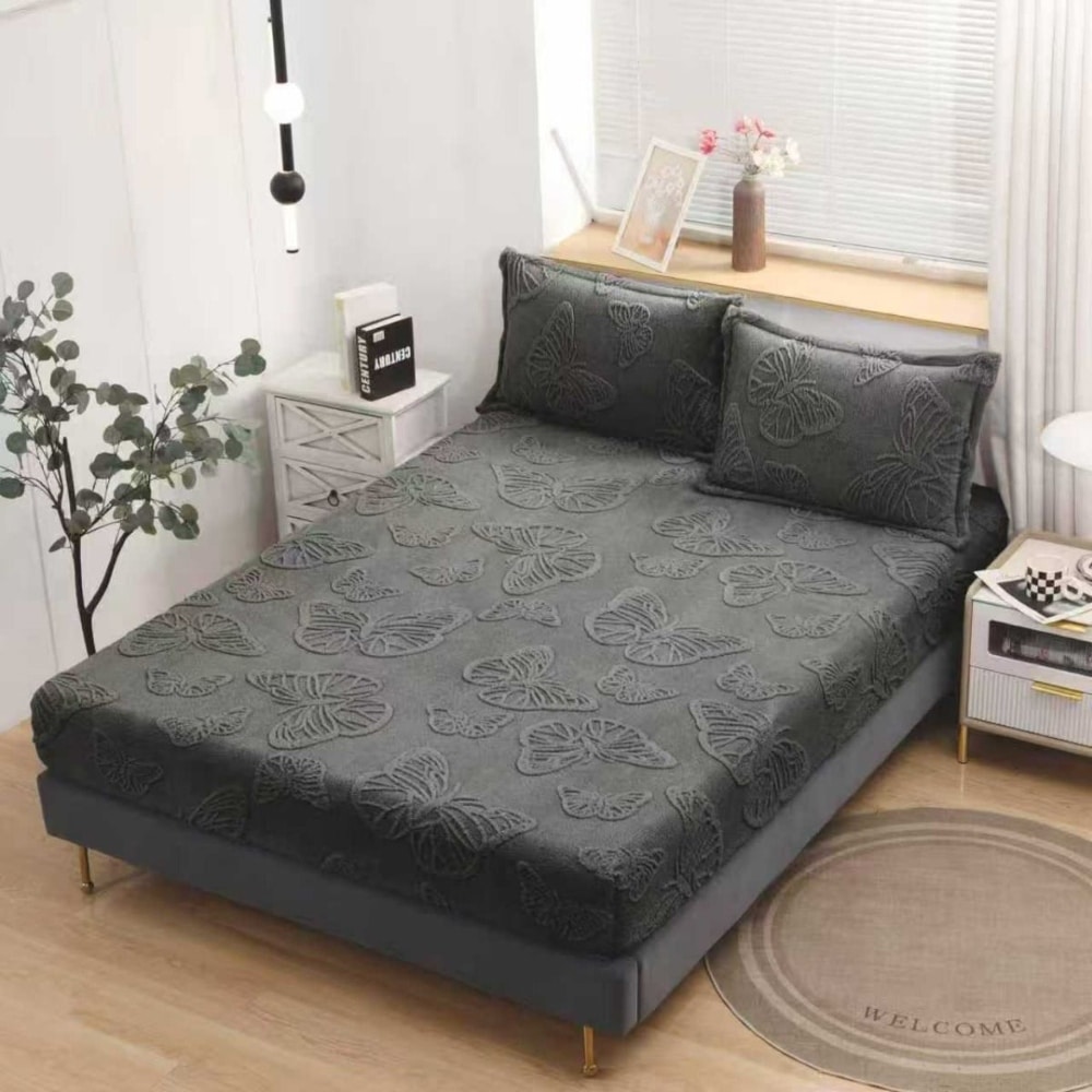 husa de pat cocolino model cu fluturasi gri inchis husa de pat cocolino model cu fluturasi gri inchis