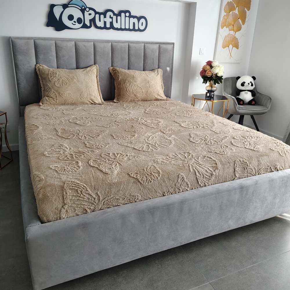 husa de pat cocolino model fluturasi bej (1) husa de pat cocolino model fluturasi