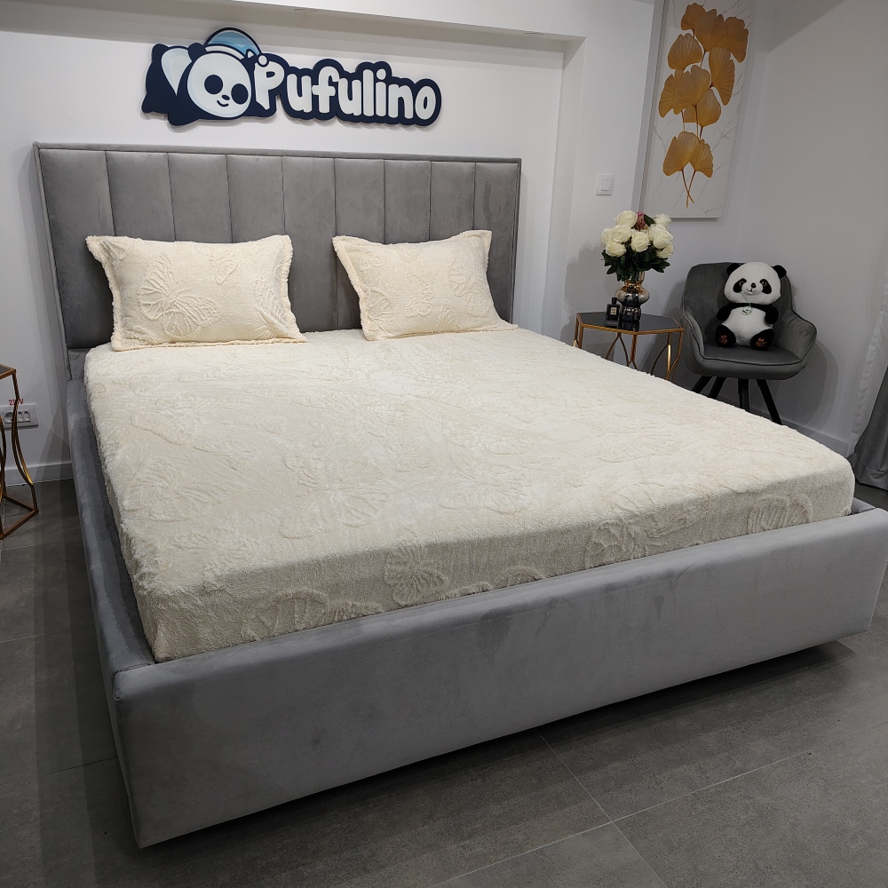 husa de pat cocoluno model cu fluturi galbena (1) husa de pat cocoluno model cu fluturi galbena (2)