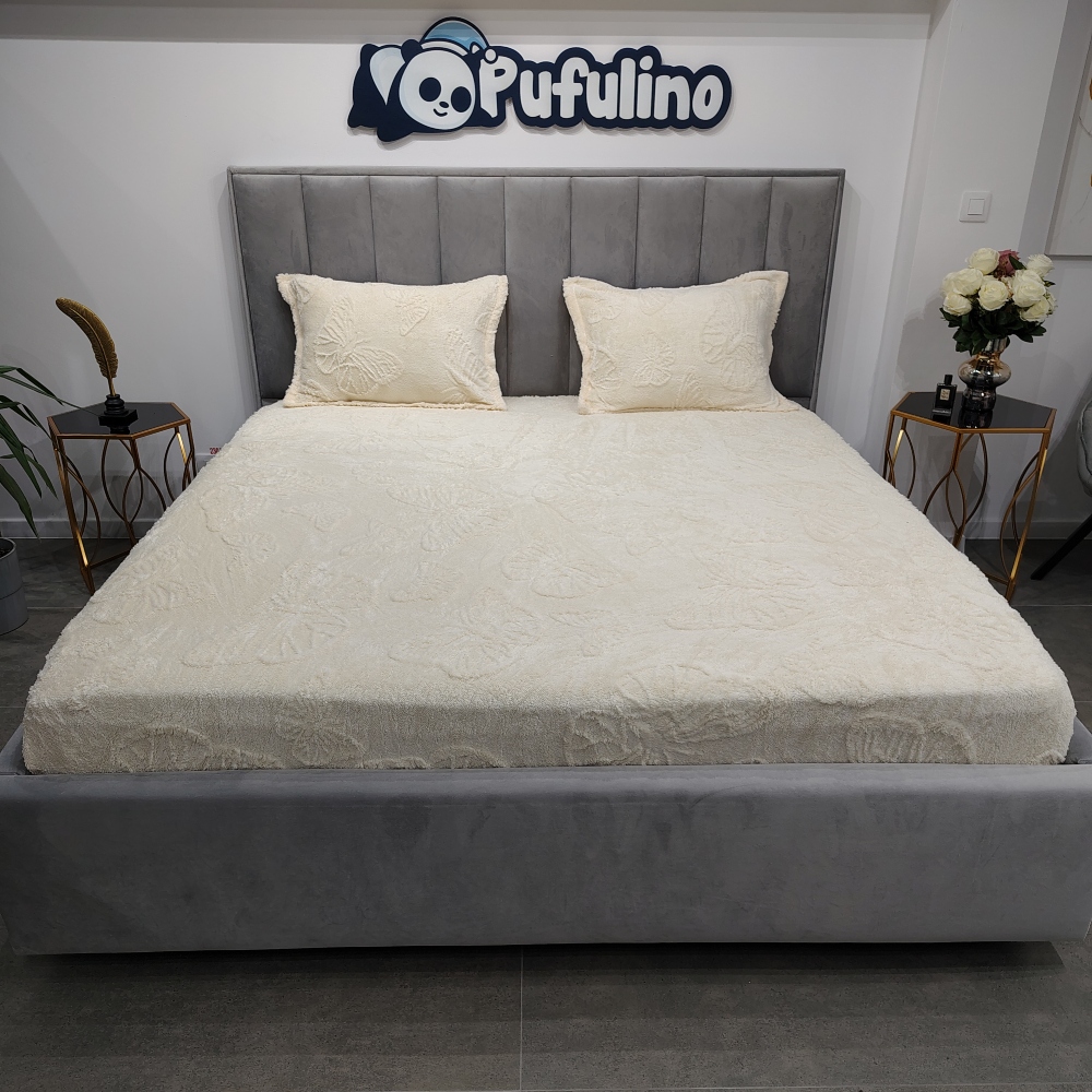 husa de pat cocoluno model cu fluturi galbena husa de pat cocoluno model cu fluturi galbena (2)