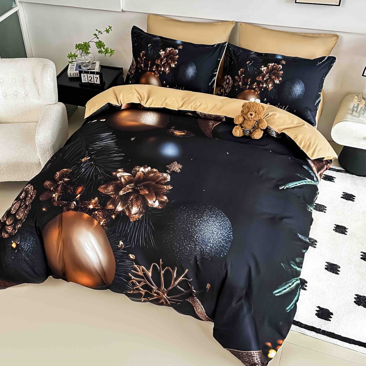 lenjerie craciun neagra cu globuri aurii lateral lenjerie craciun neagra cu globuri aurii lateral