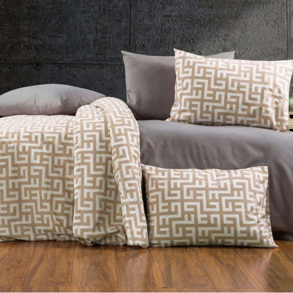 lenjerie bej cu model grecesc