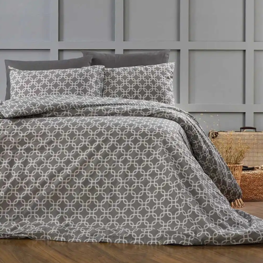 lenjerie gri cu cercuri lenjerie gri cu cercuri