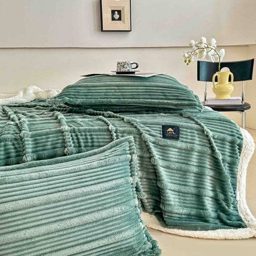 patura cu blanita deluxe cu 2 fete de perna turcoaz premium