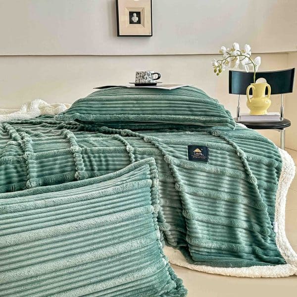 patura cu blanita deluxe cu 2 fete de perna turcoaz premium