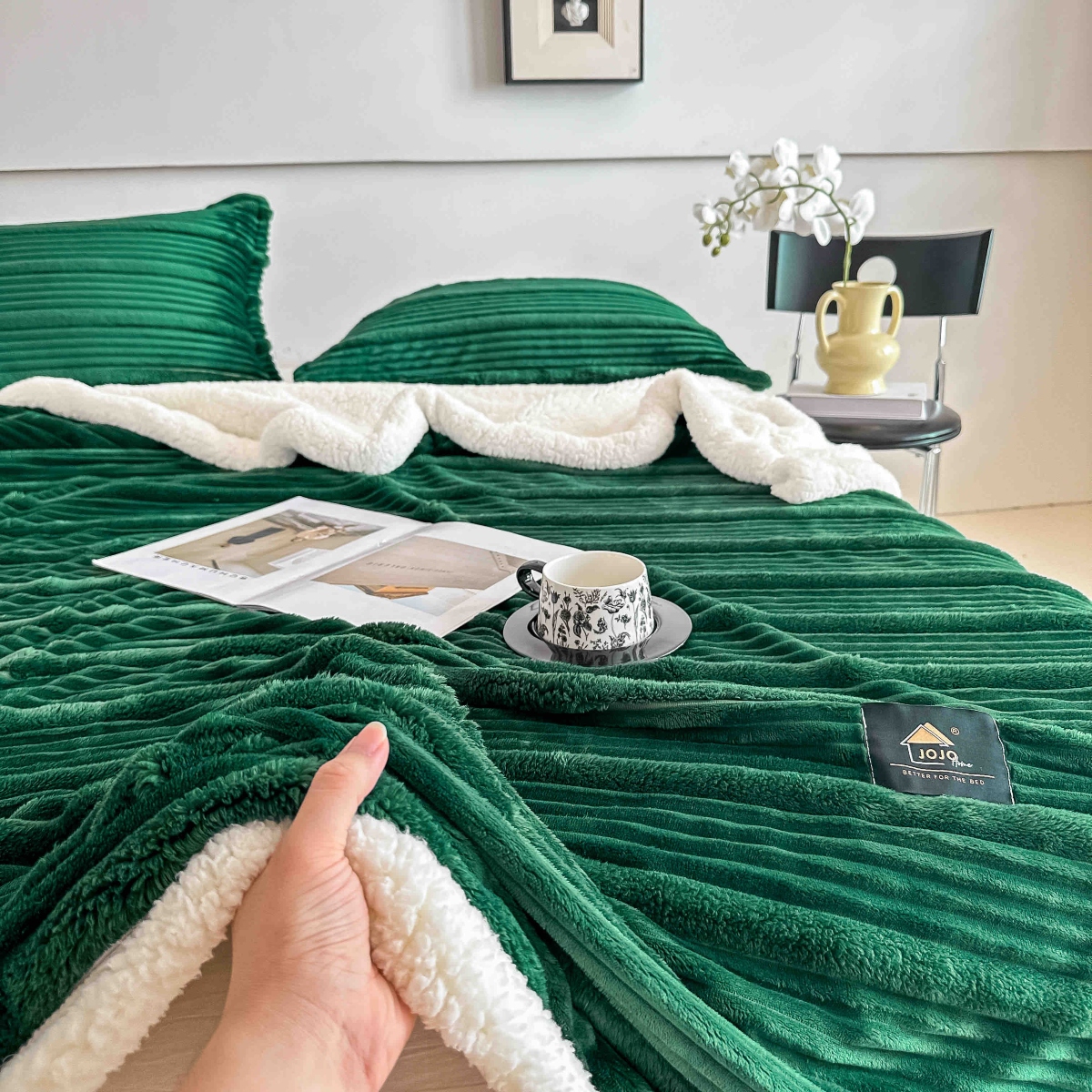 patura cu blanita verde smarald groasa patura cu blanita verde smarald groasa