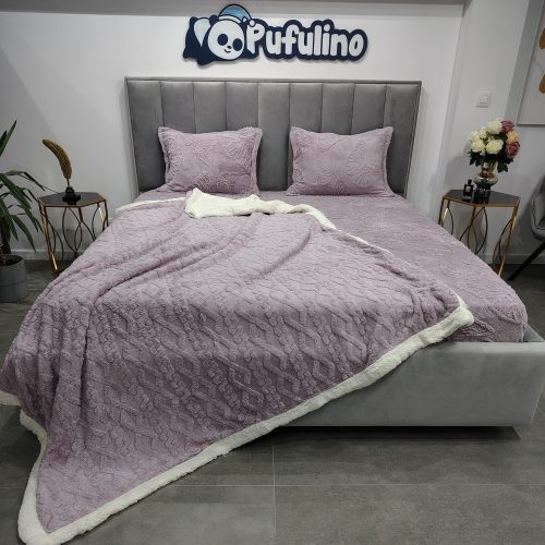 Pachet Husa cocolino cu fluturi in relief si patura cu blanita