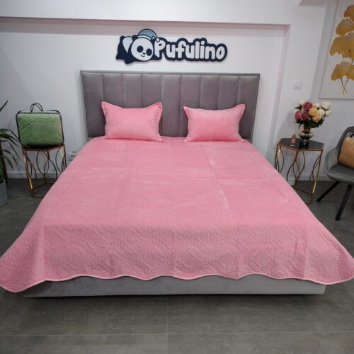 cuvertura de pat din catifea model uni roz