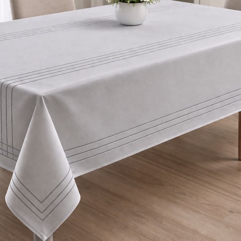 fata de masa classy gri aproape fata de masa classy gri aproape