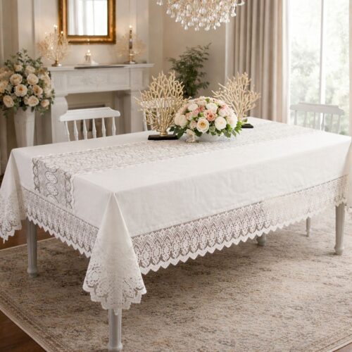 fata de masa cu dantela karmen crem