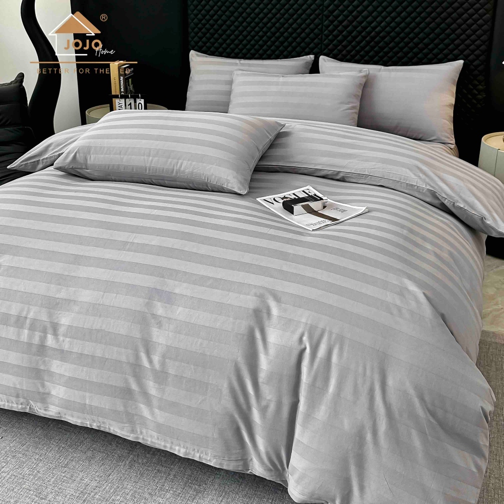 Lenjerie bumbac 100 organic 6 piese gri deschis profil Lenjerie Damasc Premium din Bumbac 100%, Pat 2 Persoane - Jojo Home - Gri Deschis - PUF243814 - imagine 2