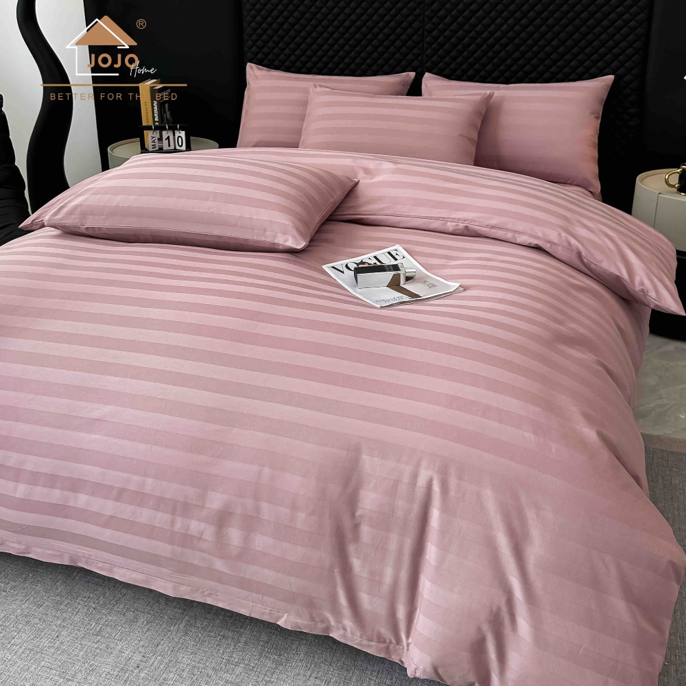 Lenjerie bumbac 100 organic 6 piese roz pudra profil Lenjerie Damasc Premium din Bumbac 100%, Pat 2 Persoane - Jojo Home - Roz Pudra - PUF243850 - imagine 2