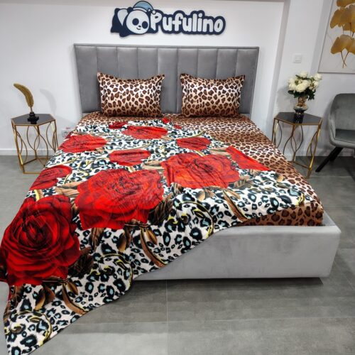Pachet promotional husa animal print si patura big roses